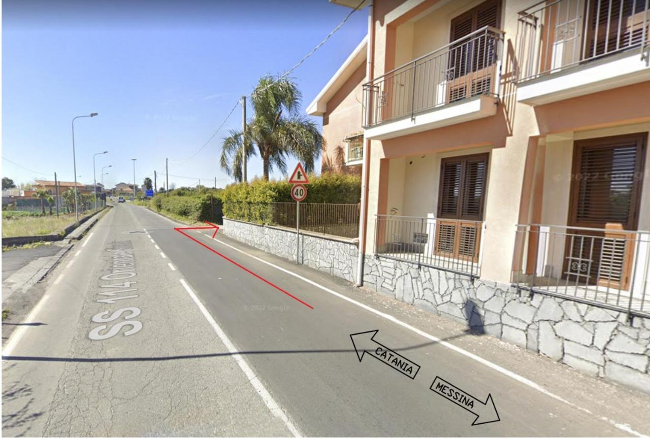 Yellow House Διαμέρισμα Fiumefreddo di Sicilia Εξωτερικό φωτογραφία