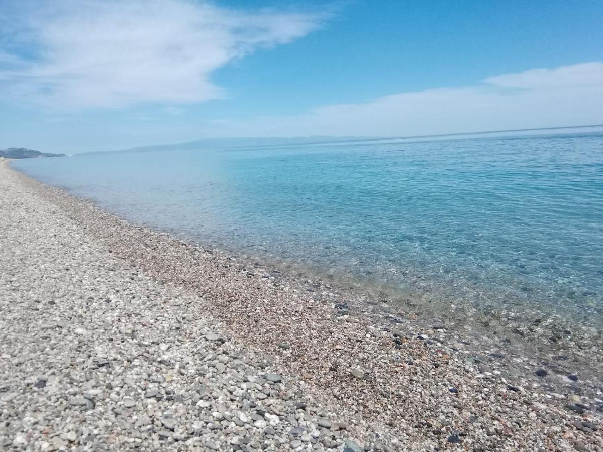 Yellow House Διαμέρισμα Fiumefreddo di Sicilia Εξωτερικό φωτογραφία